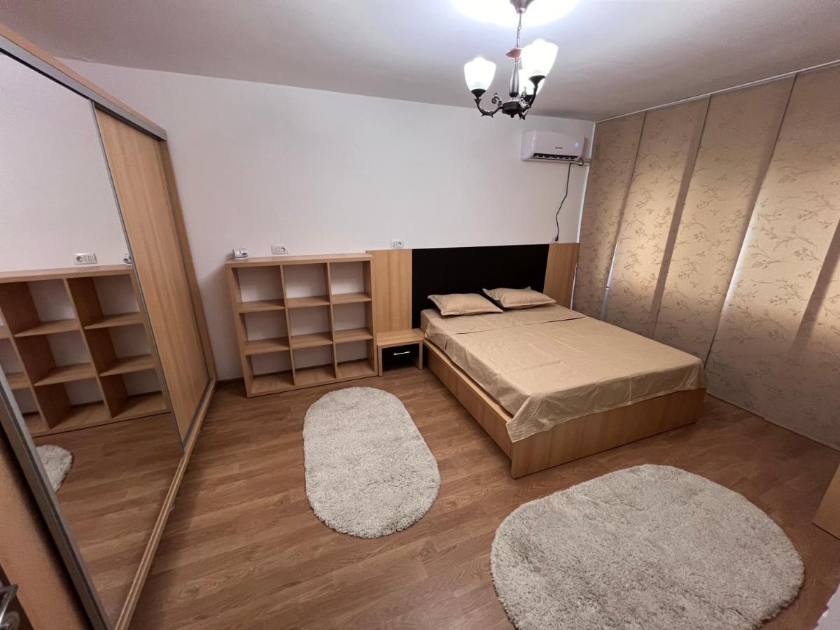 Mnm Mitropolie Lägenhet Iasi Exteriör bild