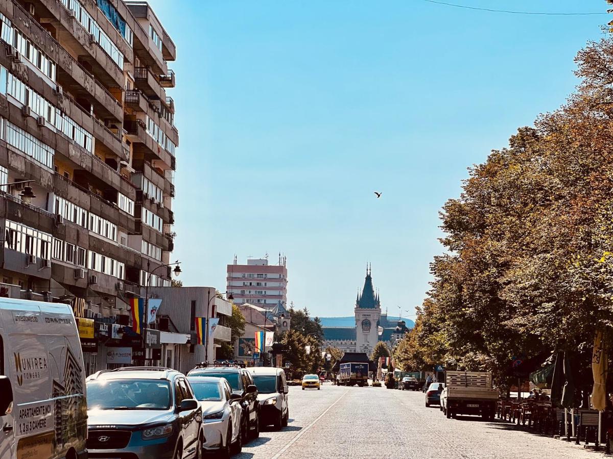 Mnm Mitropolie Lägenhet Iasi Exteriör bild